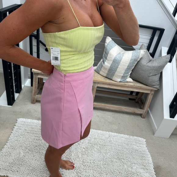 Nordstrom pink Billie side vent miniskirt beach summer party event luxury NWT M - Picture 5 of 15